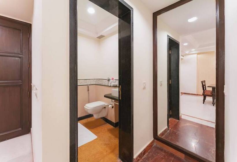 جناح ديلوكس, Shree Vallabh Vilas Lords Plaza Nathdwara   Pure Veg