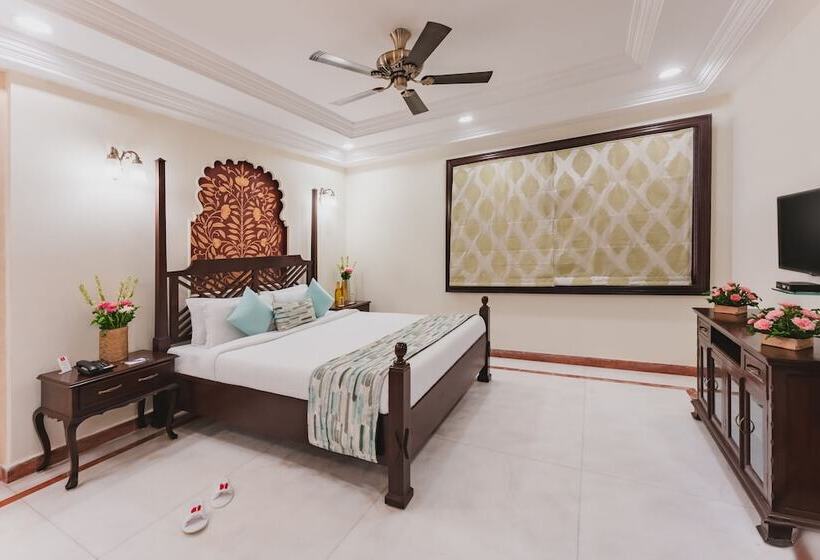 סוויטה דלוקס, Shree Vallabh Vilas Lords Plaza Nathdwara   Pure Veg