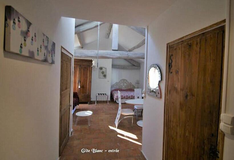 דירת חדר סופריור, Maison Bersane