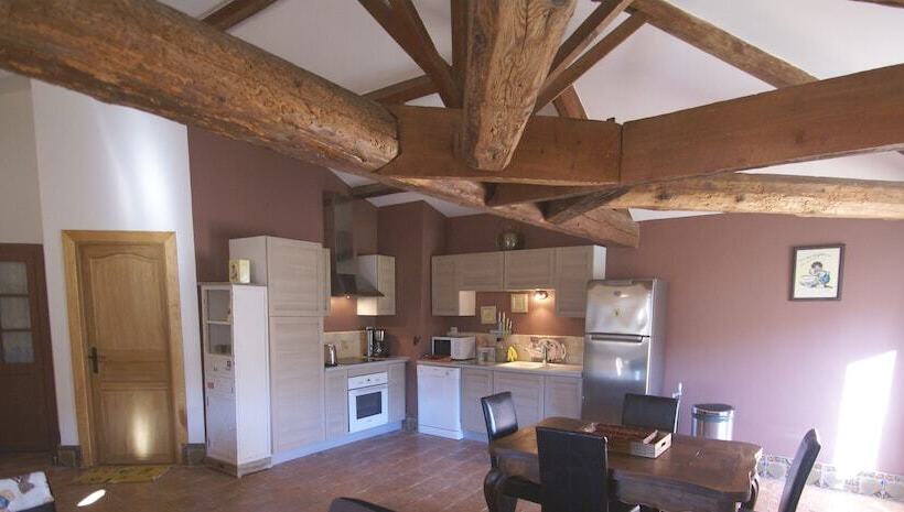 דירת חדר סופריור, Maison Bersane