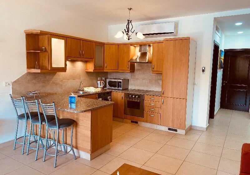 آپارتمان 1 خوابه, Tala Bay Residence Families Only