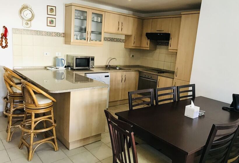 آپارتمان 1 خوابه, Tala Bay Residence Families Only