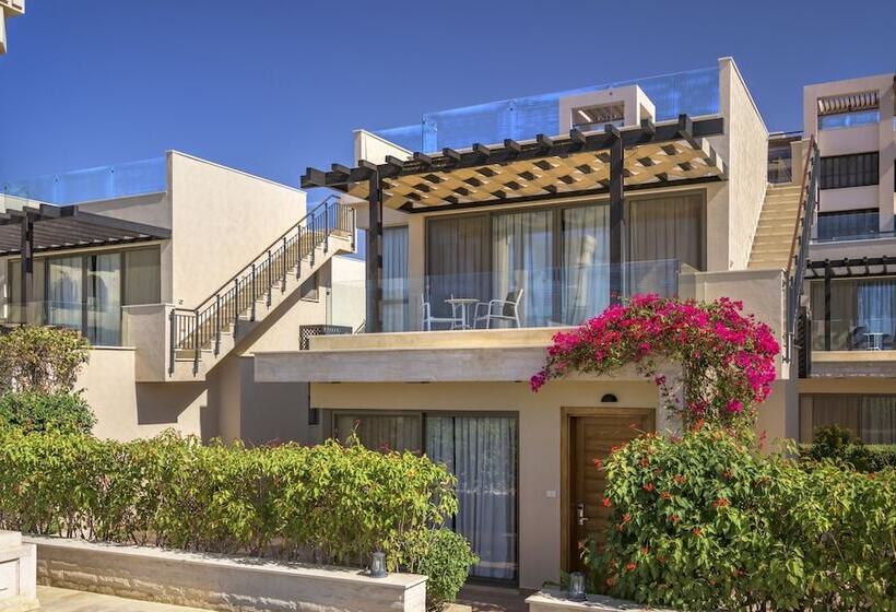 کابین, Tala Bay Residence Families Only