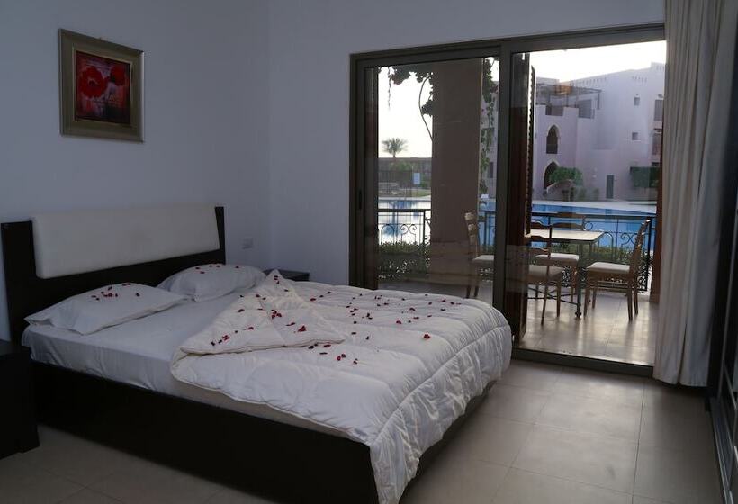 آپارتمان 3 خوابه, Tala Bay Residence Families Only