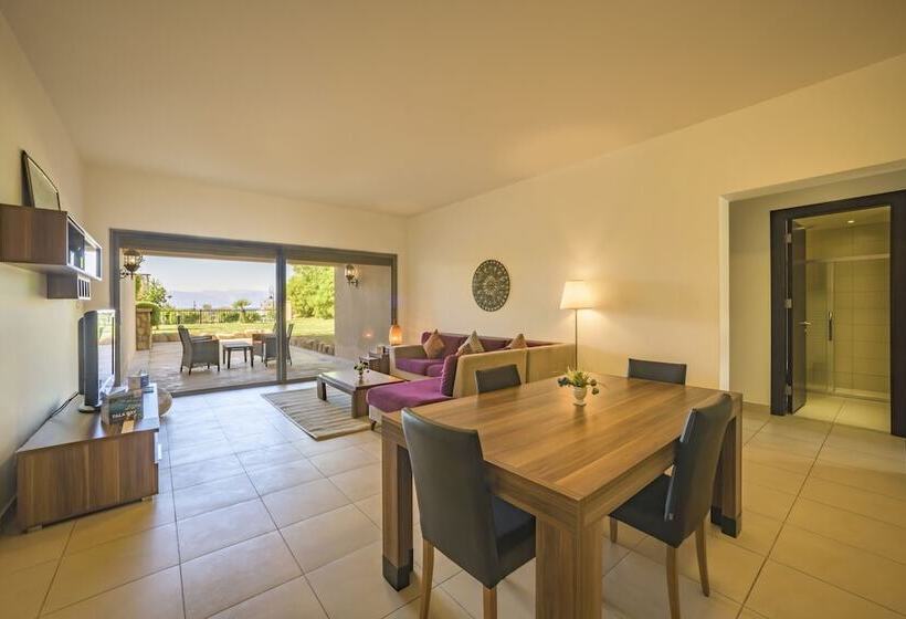 آپارتمان 2 خوابه, Tala Bay Residence Families Only