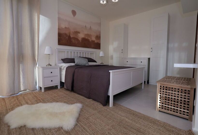 کابین, Tala Bay Residence Families Only