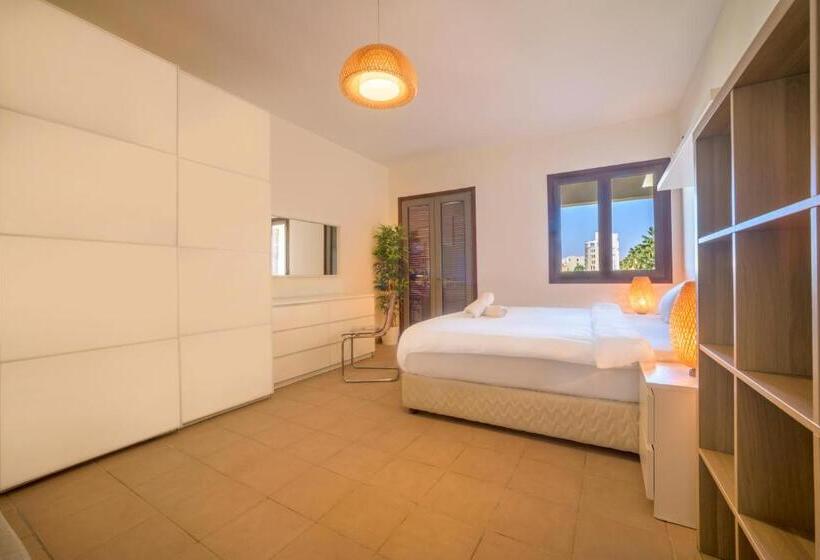 آپارتمان پریمیوم 1 خوابه, Tala Bay Residence Families Only