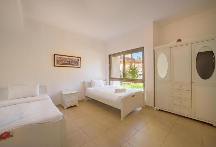 آپارتمان 2 خوابه, Tala Bay Residence Families Only