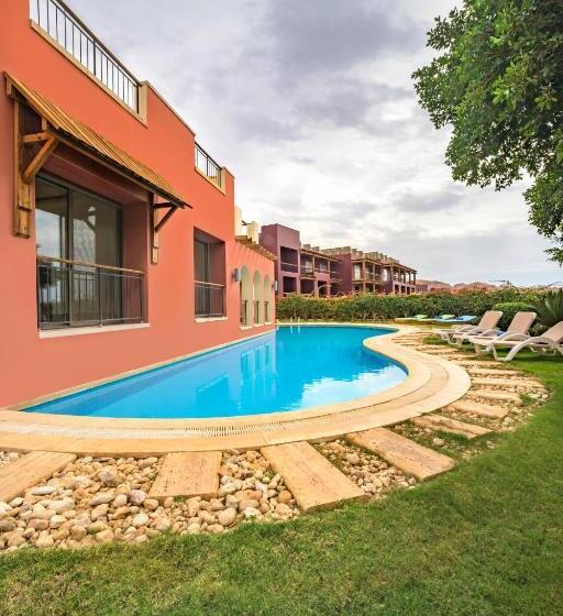 ویلای 1 خوابه, Tala Bay Residence Families Only