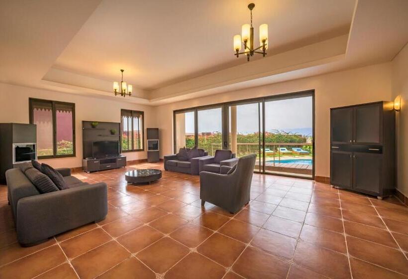 ویلای 1 خوابه, Tala Bay Residence Families Only