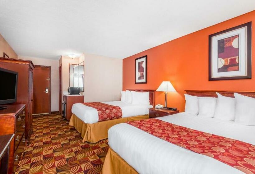 غرفه قياسيه سريرين مزدوجين, Baymont By Wyndham Plainfield/ Indianapolis Arpt Area