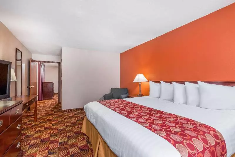 デラックスルーム, Baymont By Wyndham Plainfield/ Indianapolis Arpt Area