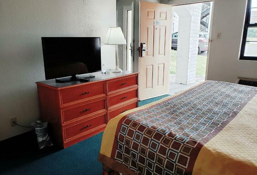 اتاق استاندارد با تخت بزرگ, Econo Lodge Richmond North Chesterfield