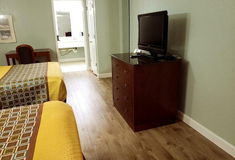 اتاق استاندارد با 2 تخت دوبل, Econo Lodge Richmond North Chesterfield