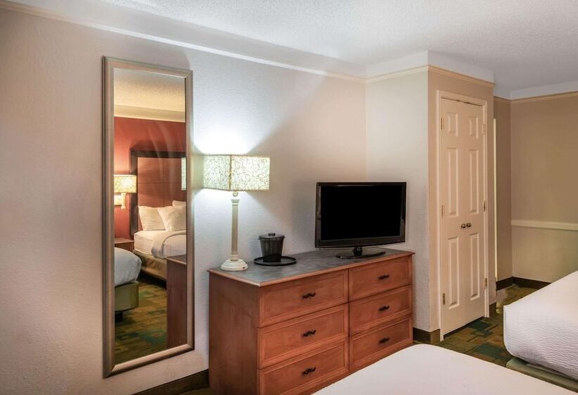 2ダブルベッドのスタンダードルーム, La Quinta Inn By Wyndham Colorado Springs Garden Of The Gods