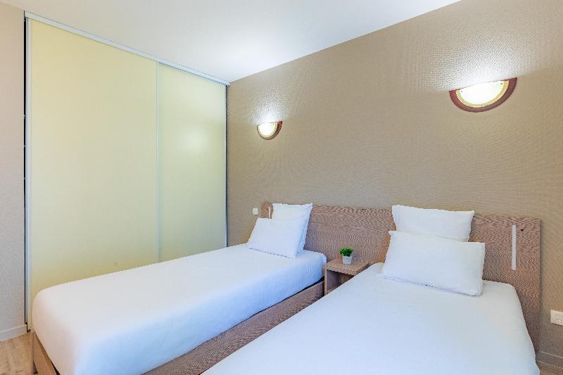 Люкс Кровать Кинг, La Quinta By Wyndham Houston Stafford Sugarland
