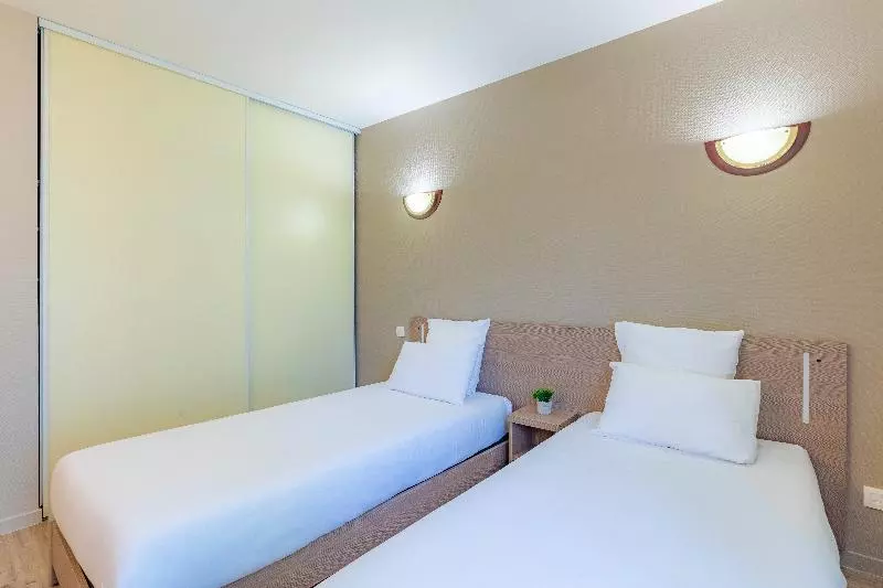 キングサイズベッドのスイートルーム, La Quinta By Wyndham Houston Stafford Sugarland
