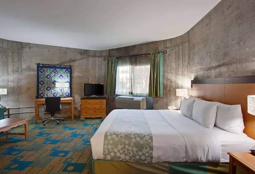 デラックスルーム, La Quinta Inn & Suites By Wyndham Irvine Spectrum