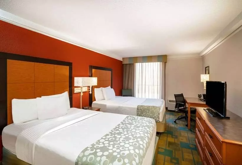 ２ダブルベッドのスタンダードルーム, La Quinta By Wyndham Nashville Airport/opryland