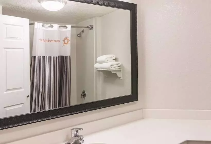 ２ダブルベッドのスタンダードルーム, La Quinta By Wyndham Orlando Airport North