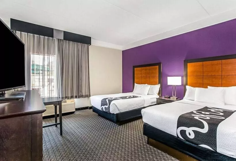 ２ダブルベッドのスタンダードルーム, La Quinta By Wyndham Orlando Airport North