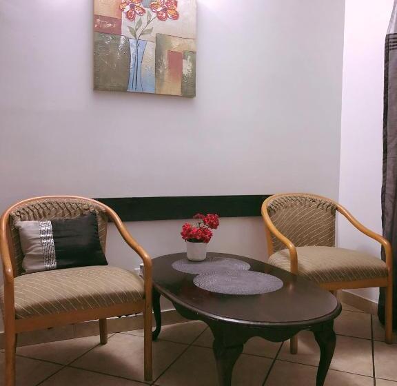 غرفة قياسية لذوى الاحتياجات الخاصة, Lago Motor Inn