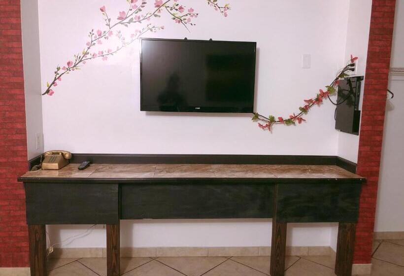 غرفة قياسية لذوى الاحتياجات الخاصة, Lago Motor Inn