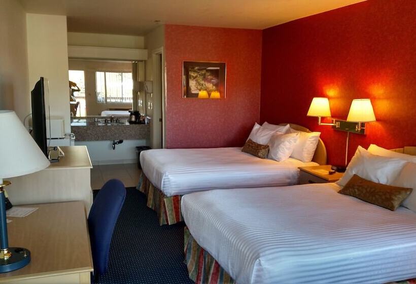 غرفه قياسيه سريرين مزدوجين, Lewis River Inn