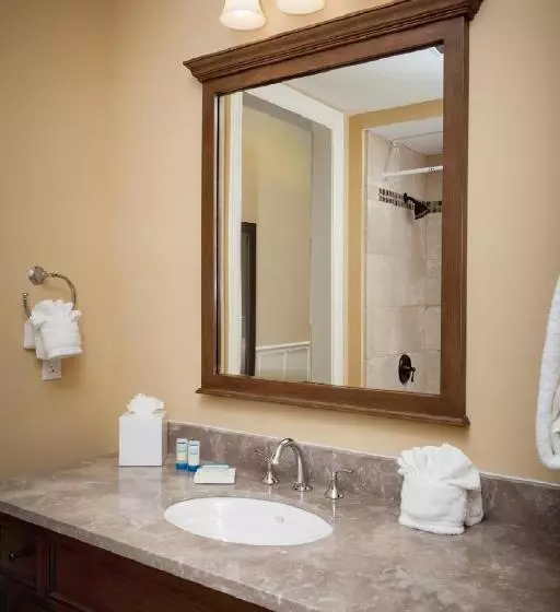 اتاق استاندارد با تخت بزرگ, Lighthouse Lodge & Cottages