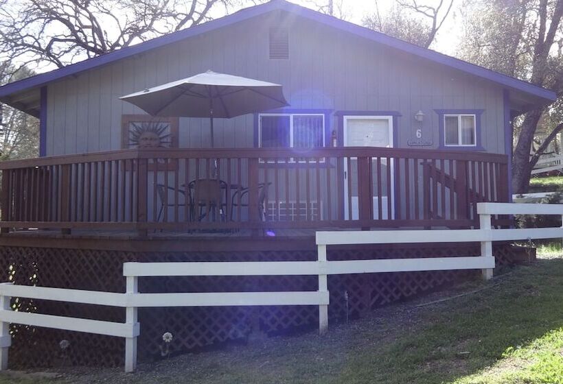 디럭스 룸, Little Valley Inn