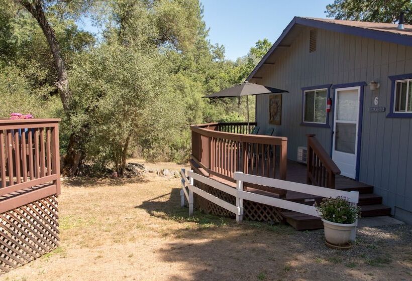 디럭스 룸, Little Valley Inn