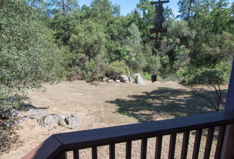 디럭스 룸, Little Valley Inn