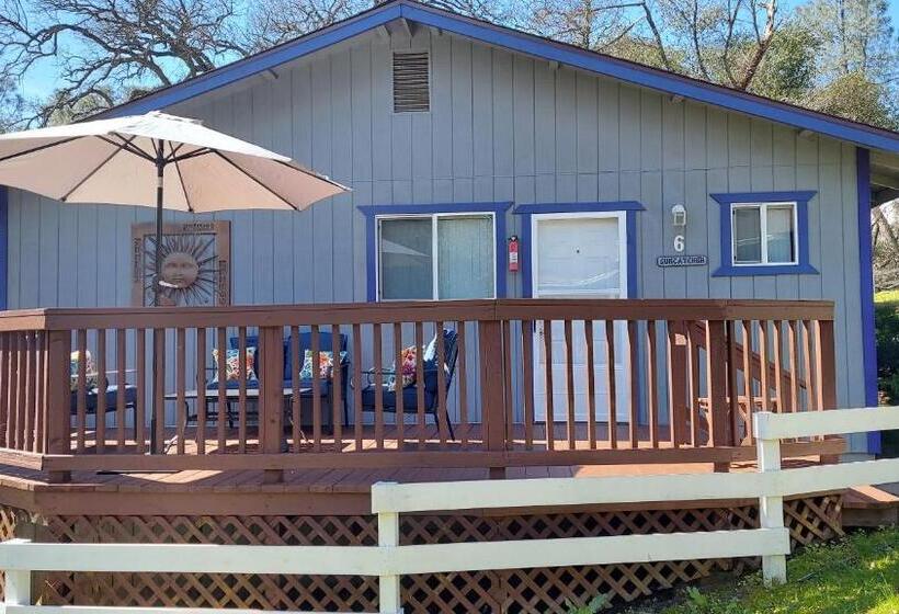 디럭스 룸, Little Valley Inn