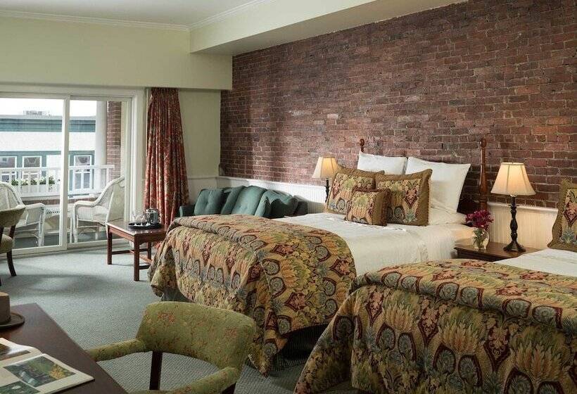 デラックスルーム, Lord Camden Inn