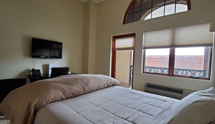 غرفة قياسية, Lowell Inn