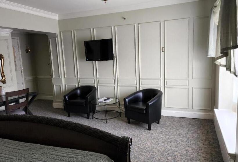 Трехместный Номер Deluxe, Lowell Inn