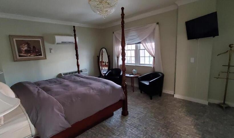 غرفة ديلوكس, Lowell Inn
