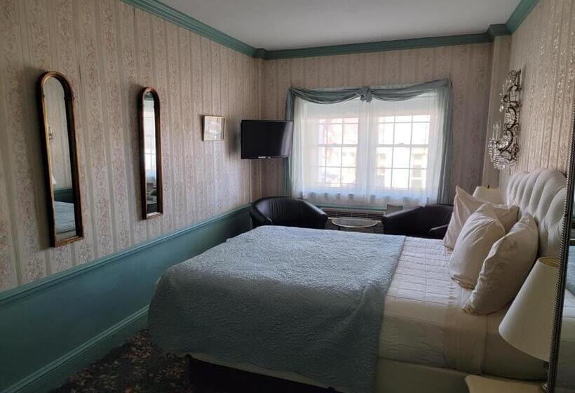 غرفة قياسية, Lowell Inn