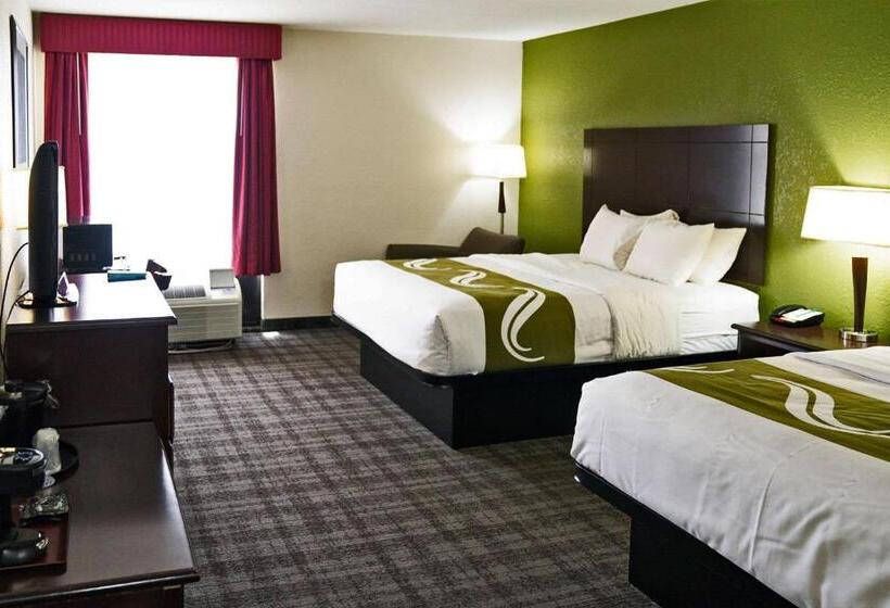 غرفة قياسية, Quality Inn Seymour I65