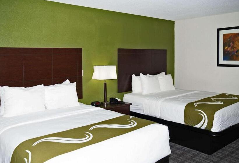غرفة قياسية, Quality Inn Seymour I65