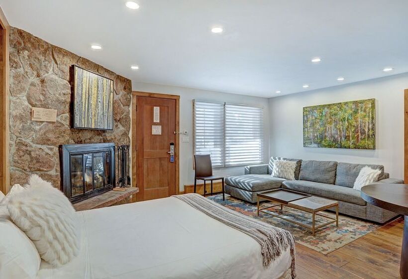스탠다드 스튜디오, Lodge At Vail, A Rockresort