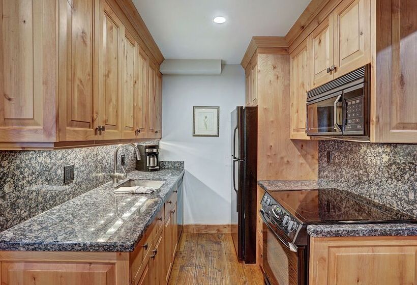 Studio Standard, Lodge At Vail, A Rockresort