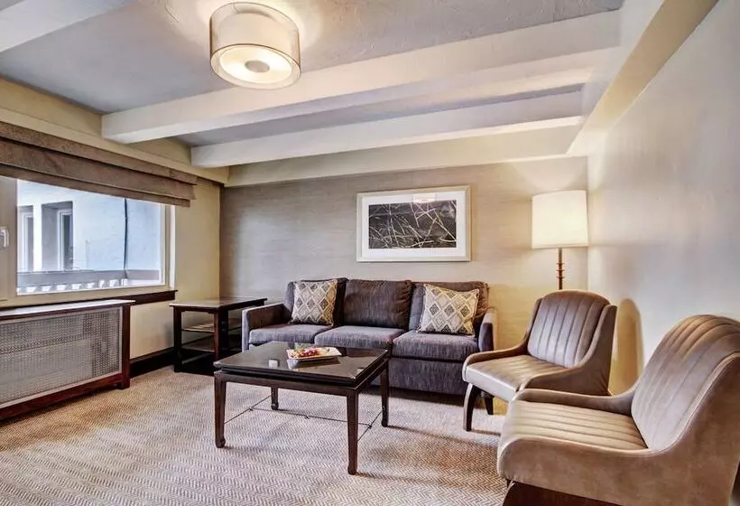 エクゼクティブスイート, Lodge At Vail, A Rockresort