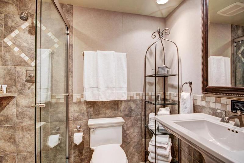 침실 3개 아파트, Lodge At Vail, A Rockresort