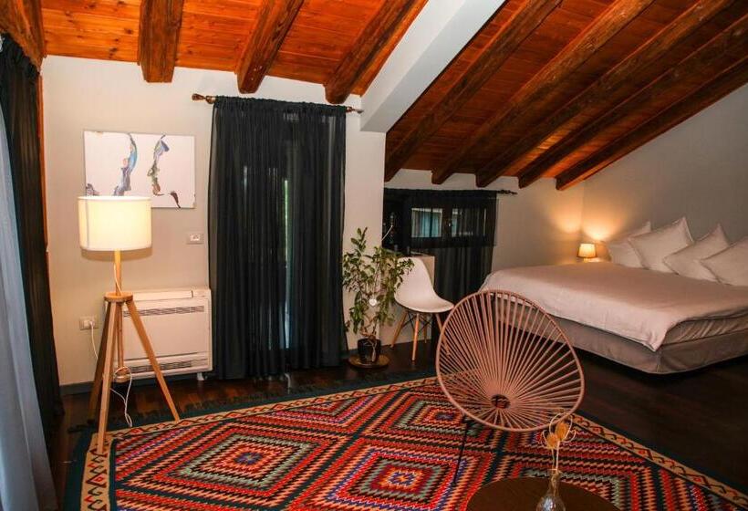 סוויטה אקזקיוטיב, Dim S Hotel & Restaurant