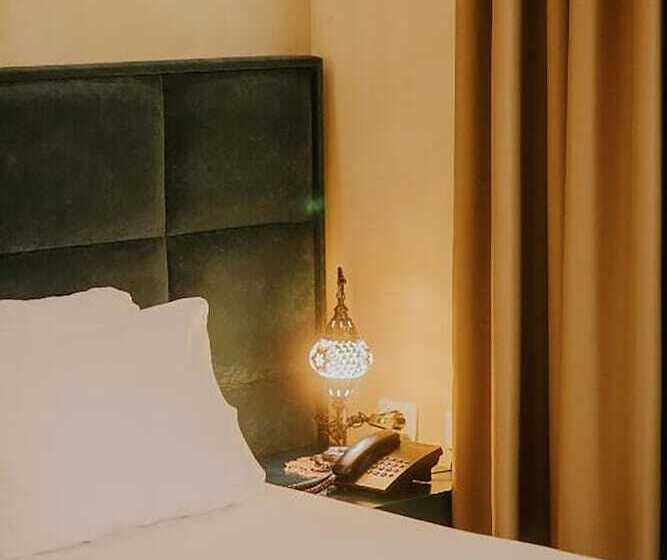 豪华房间, Dim S Hotel & Restaurant