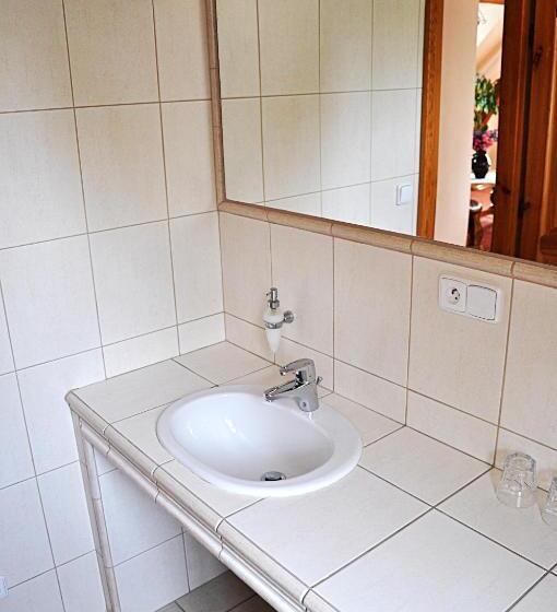 סוויטה, Penzion Diana