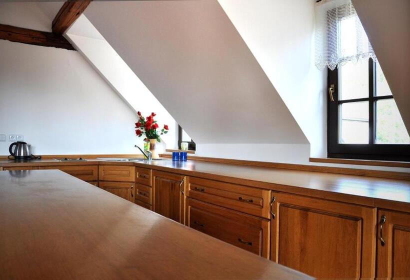 סוויטה, Penzion Diana