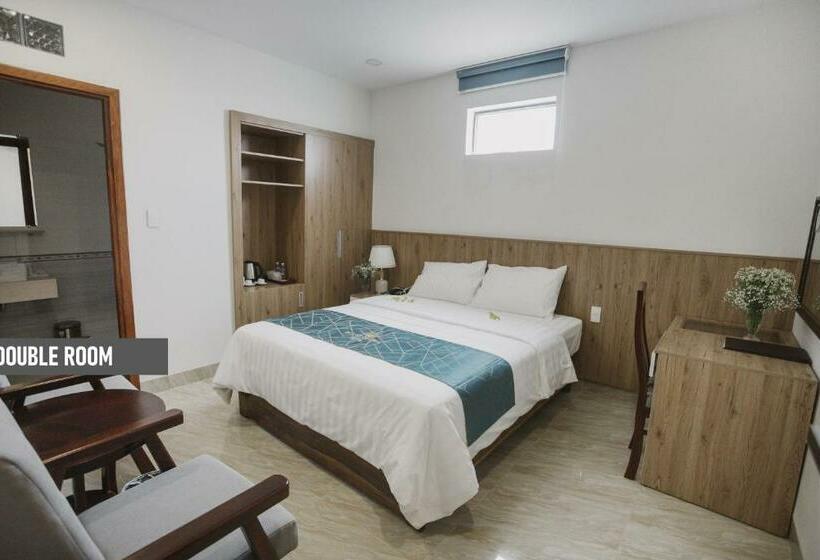 اتاق استاندارد, Ban Me Central