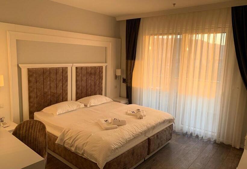 اتاق استاندارد, Sky